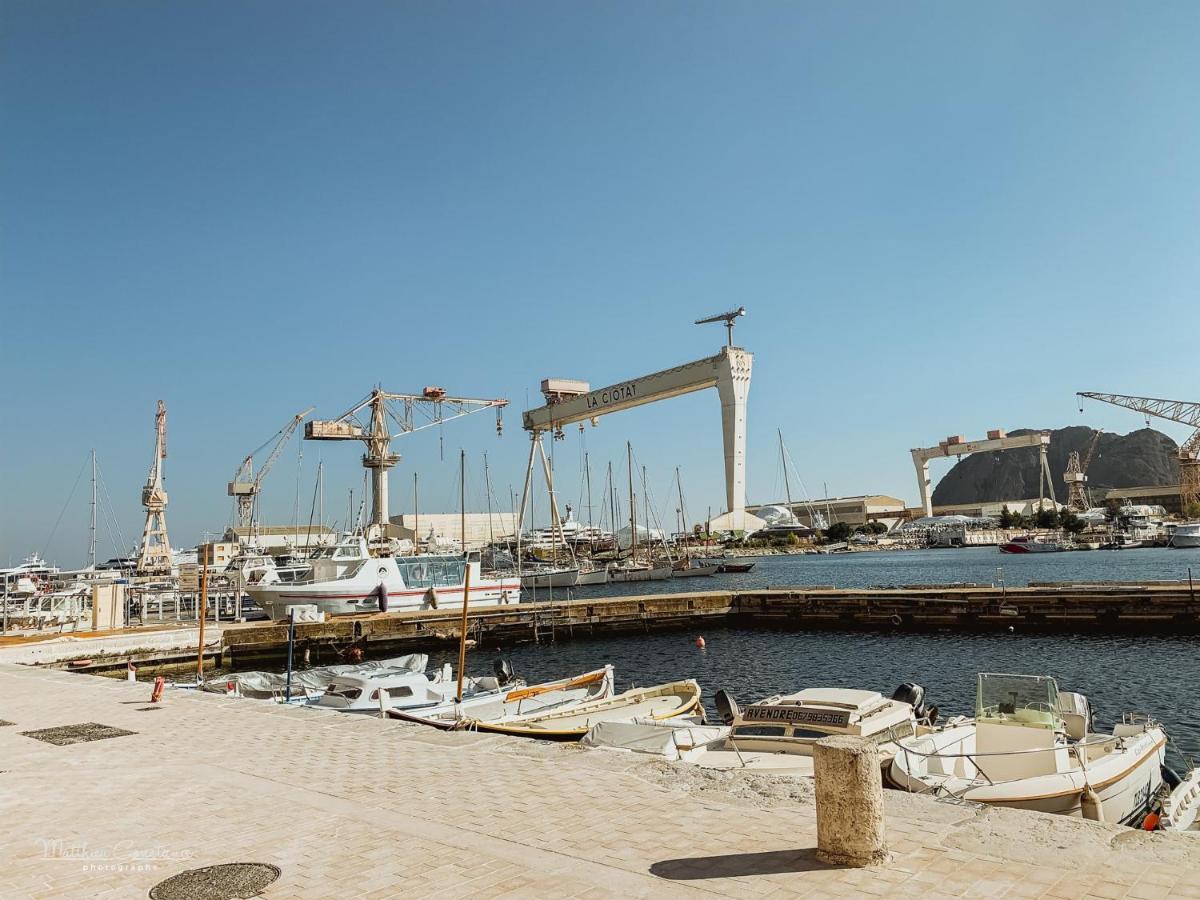 Studio Alon Ideal Pour Vos Vacances Ou Sejours Pros Saint-Cyr-sur-Mer Buitenkant foto