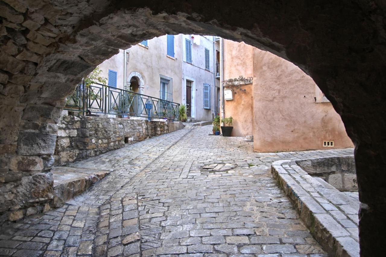 Studio Alon Ideal Pour Vos Vacances Ou Sejours Pros Saint-Cyr-sur-Mer Buitenkant foto